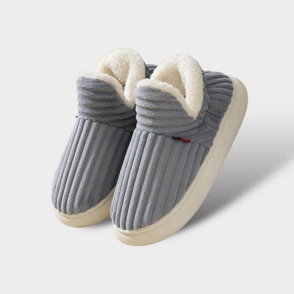 MANI | Comfortable and warm slippers